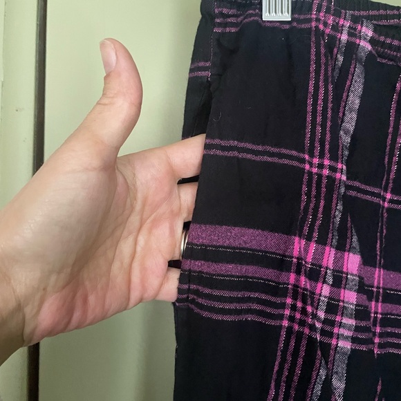 Victoria's Secret Plaid Pajama Set - Pink and Black Sz S - Picture 8 of 10